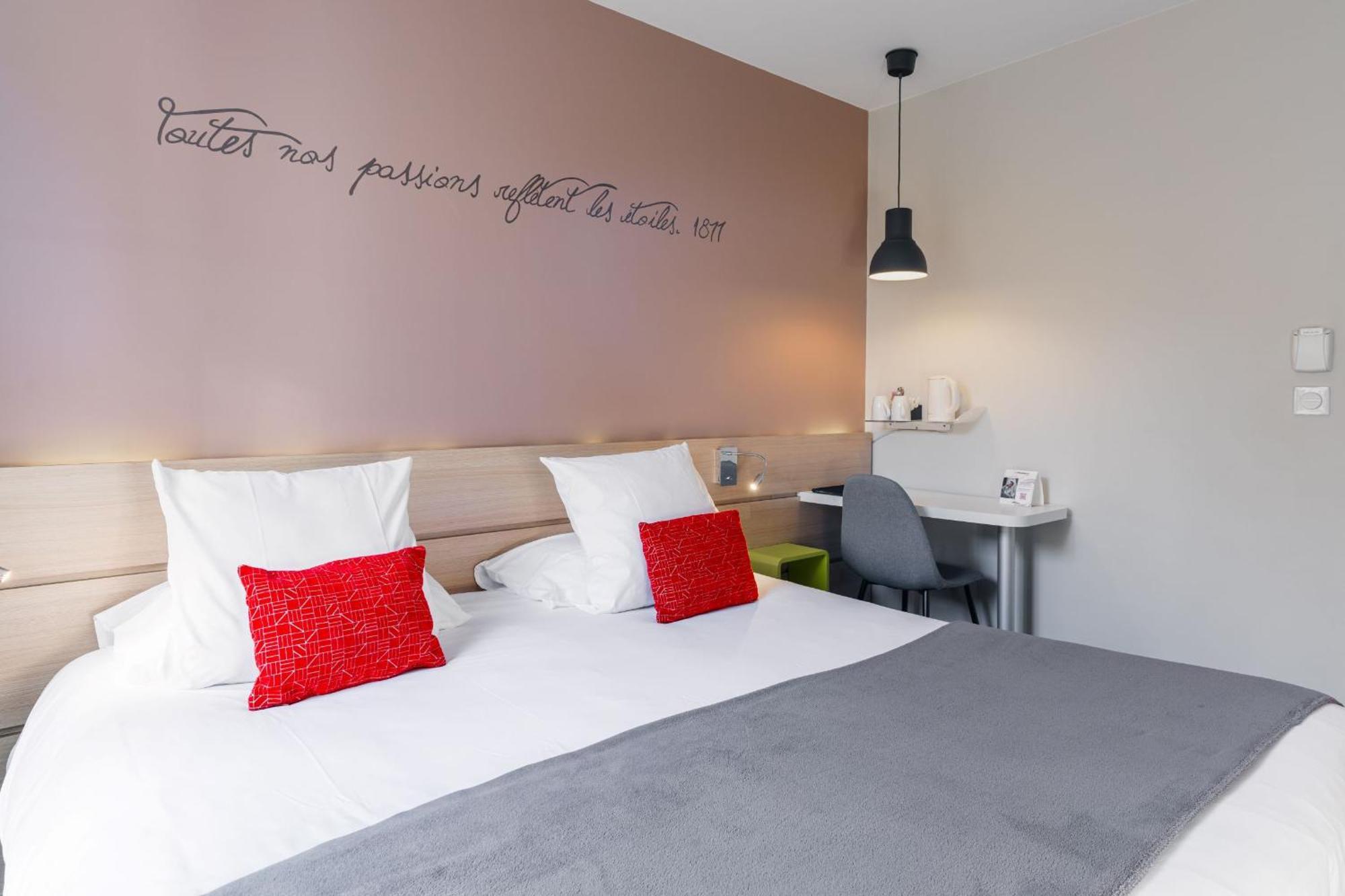 Hotel Du Chateau Dinan - Originals Boutique ภายนอก รูปภาพ